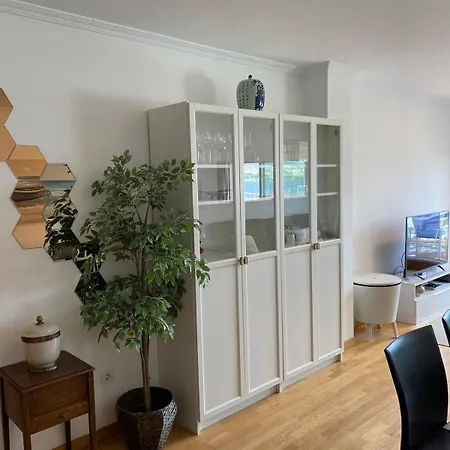 Mi Rinconcito Mirando Isla Tambo كومبارو